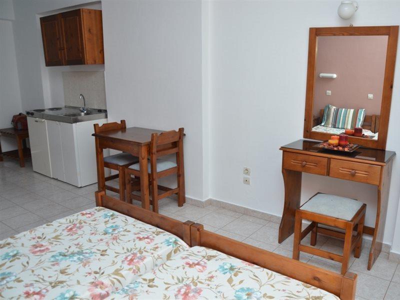 Iatridis Studios Faliraki (Adults Only) Luaran gambar